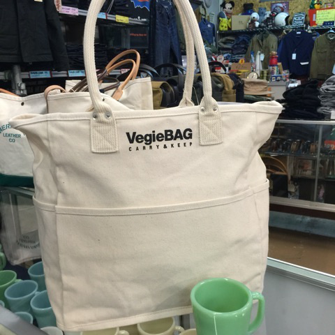 ヴィンテージ・古着・アメカジ専門店のヤード・ウェアハウスがお届けする、超人気商品VegieBagです。
