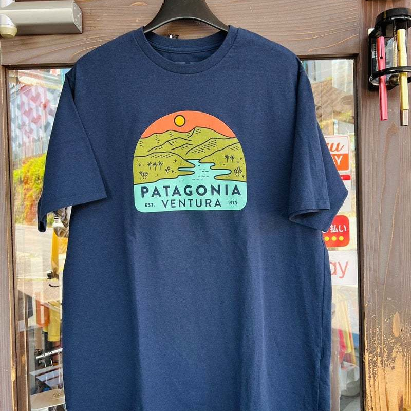 本格アウトドアブランド、パタゴニア(Patagonia)の本店限定メッシュCAPです。