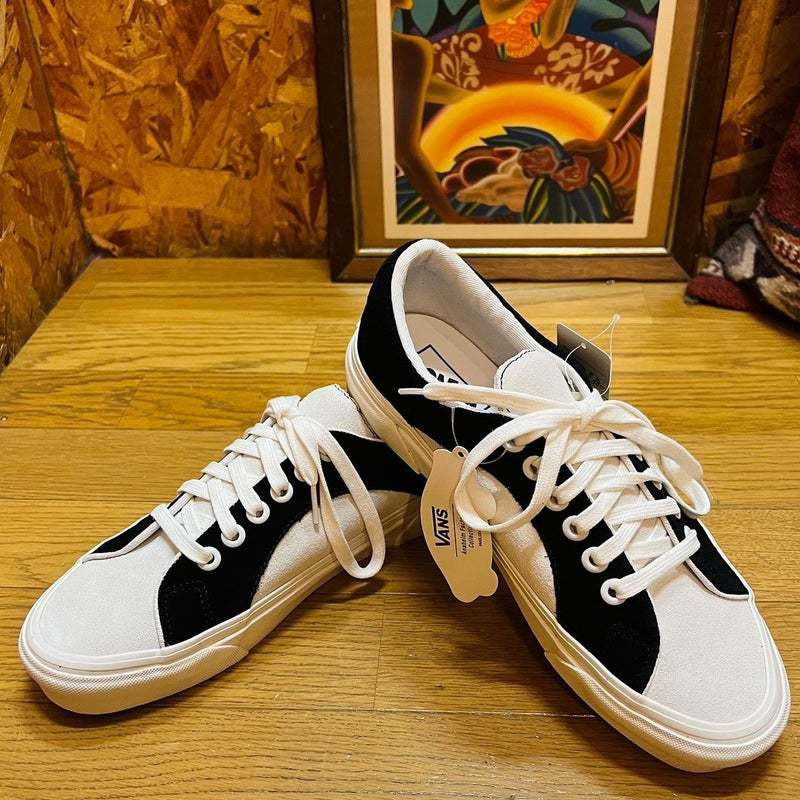 国内未発売のVANSです。