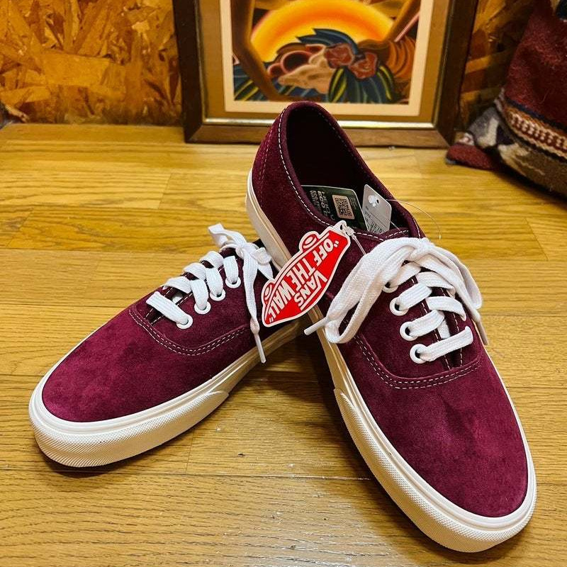 国内未発売のVANSです。