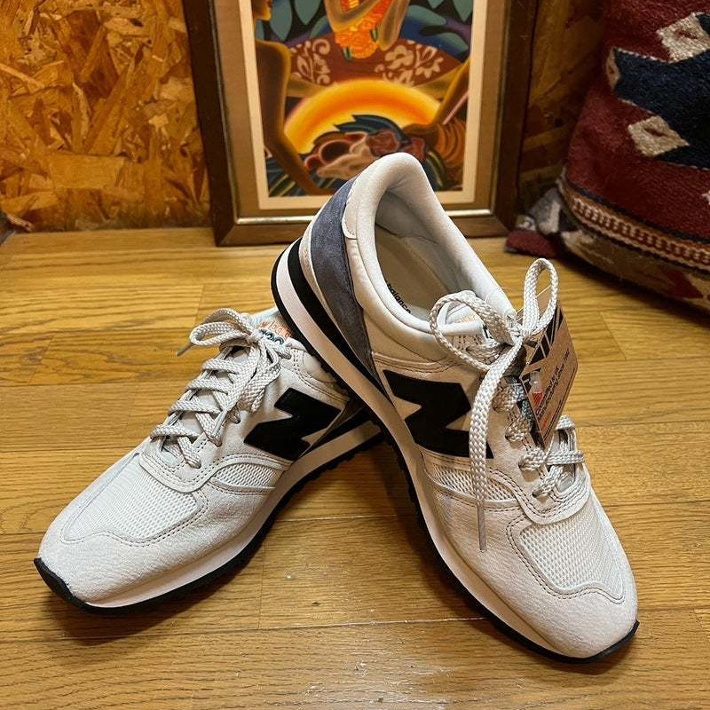 国内未発売のVANSです。