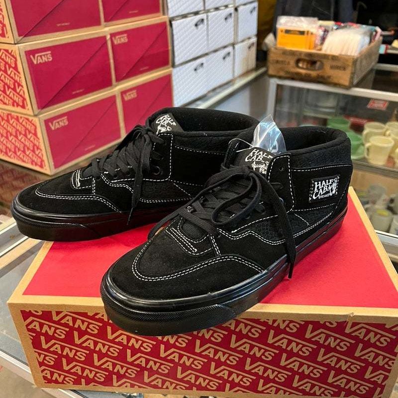 国内未発売のVANSです。