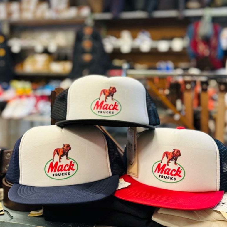 人気のメッシュキャップです。