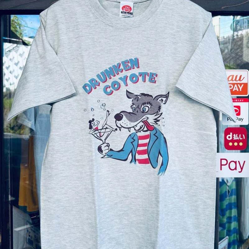 人気ブランド、DryBonesのTシャツです。