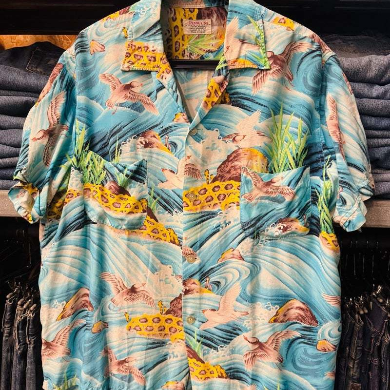 ヴィンテージ・古着・アメカジ専門店のヤード・ウェアハウスがお届けする、ヴィンテージウェア。アメリカ買付けヴィンテージ&オールドです。