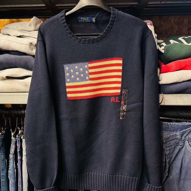 人気のニットです。