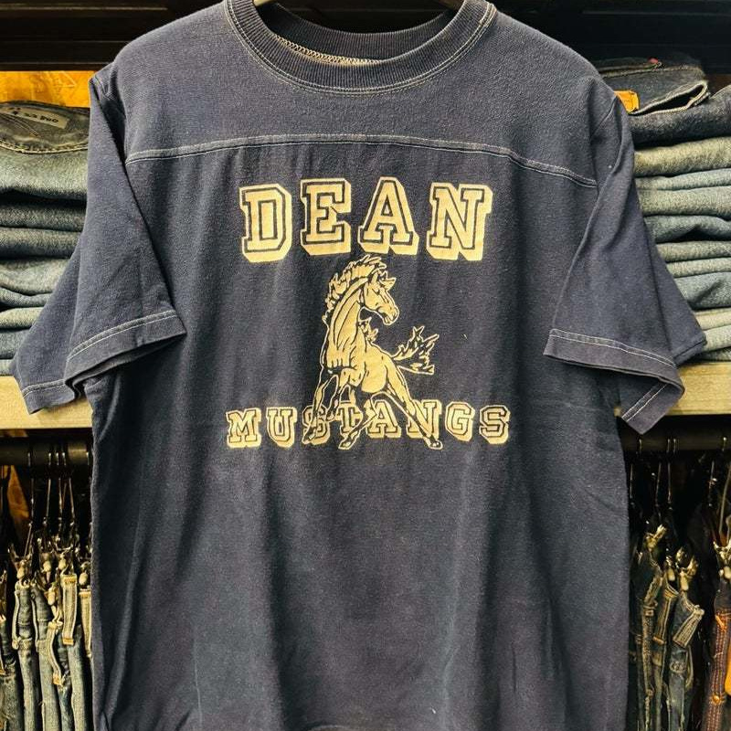 ヴィンテージ・古着・アメカジ専門店のヤード・ウェアハウスがお届けする、ヴィンテージウェア。アメリカ買付けヴィンテージ&オールドです。