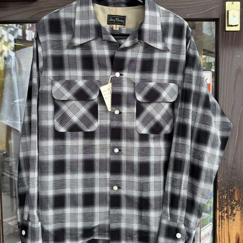 人気ブランド、DryBonesのスラックスです。