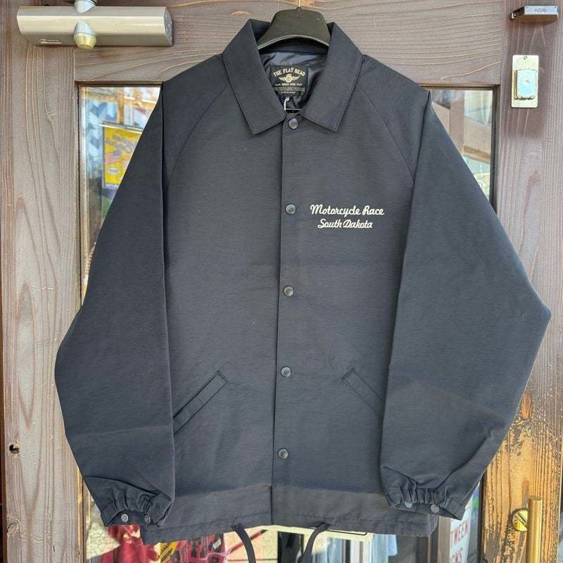 人気アメカジブランド、フラットヘッドのコーチジャケットです。