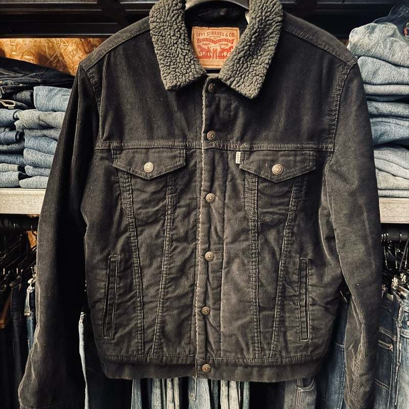 ヴィンテージ・古着・アメカジ専門店のヤード・ウェアハウスがお届けする、ヴィンテージウェア。アメリカ買付けヴィンテージ&オールドです。