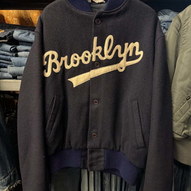 ヴィンテージ・古着・アメカジ専門店のヤード・ウェアハウスがお届けする、ヴィンテージウェア。アメリカ買付けヴィンテージ&オールドです。