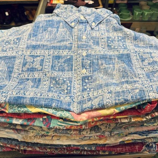 ヴィンテージ・古着・アメカジ専門店のヤード・ウェアハウスがお届けする、ヴィンテージウェア。アメリカ買付けヴィンテージ&オールドです。