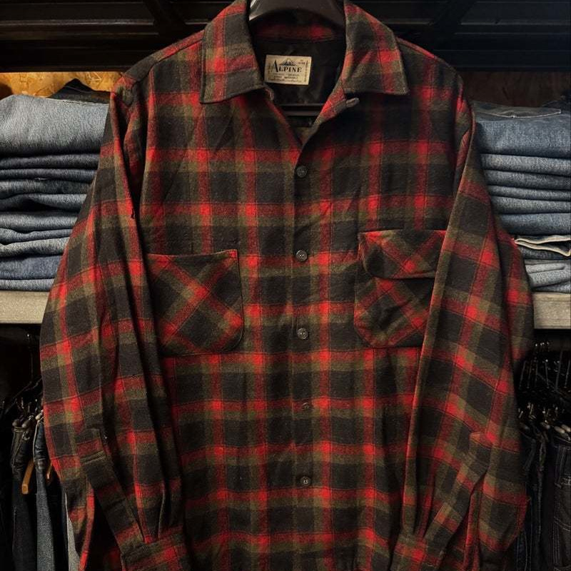 ヴィンテージ・古着・アメカジ専門店のヤード・ウェアハウスがお届けする、ヴィンテージウェア。アメリカ買付けヴィンテージ&オールドです。