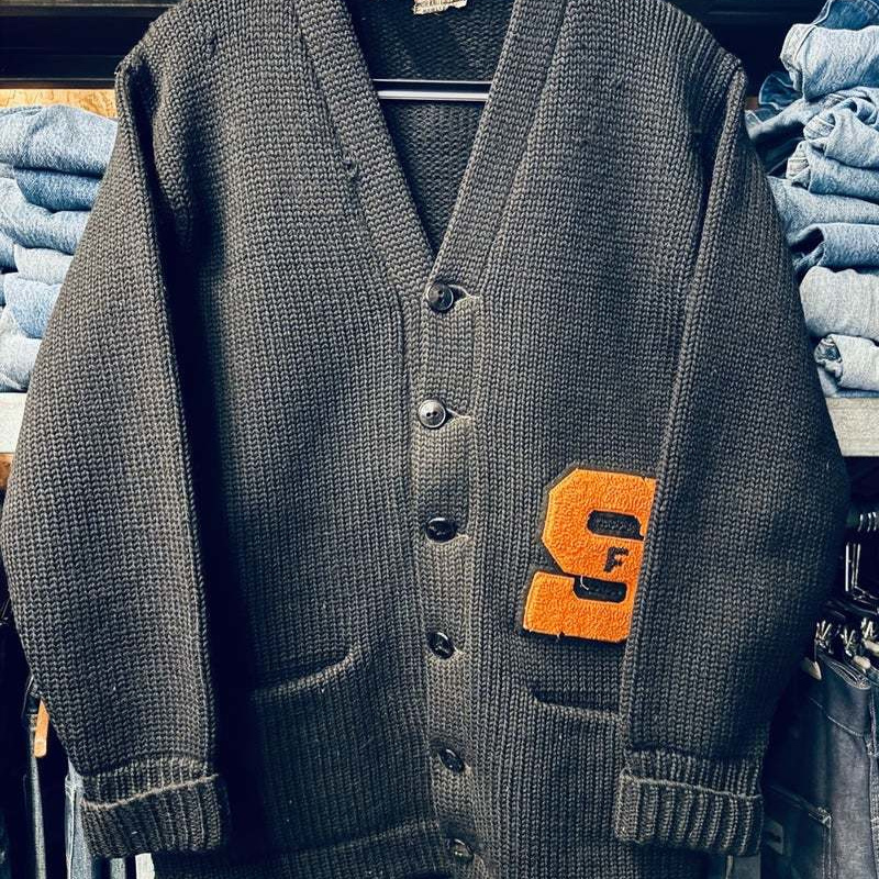 ヴィンテージ・古着・アメカジ専門店のヤード・ウェアハウスがお届けする、ヴィンテージウェア。アメリカ買付けヴィンテージ&オールドです。