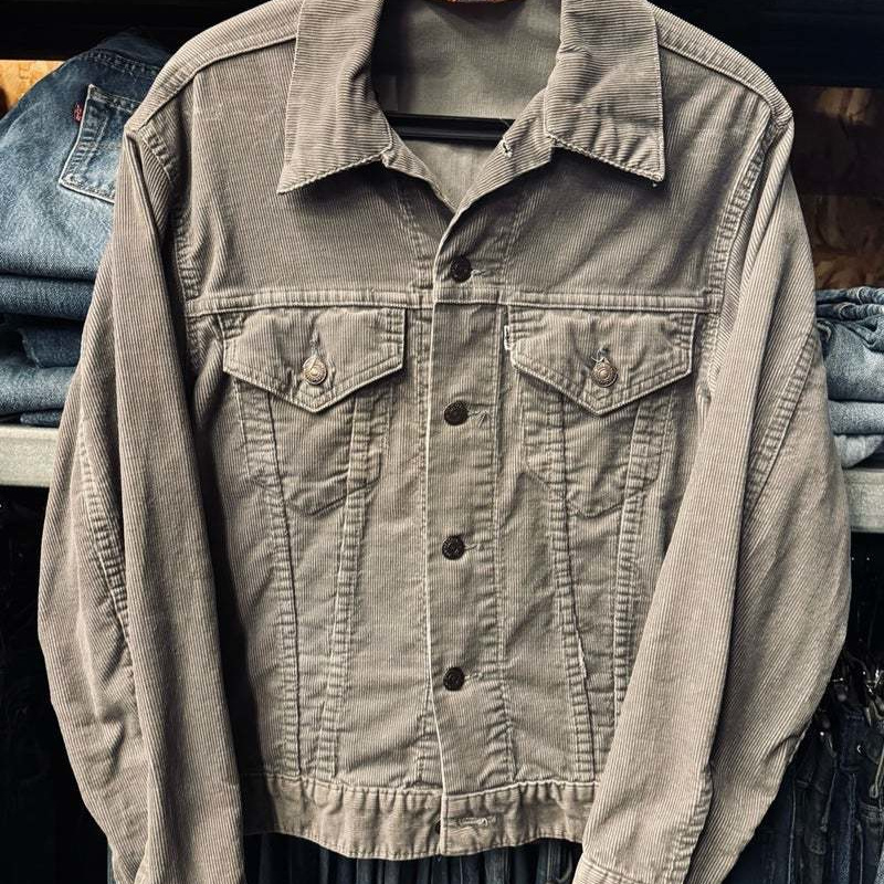 ヴィンテージ・古着・アメカジ専門店のヤード・ウェアハウスがお届けする、ヴィンテージウェア。アメリカ買付けヴィンテージ&オールドです。