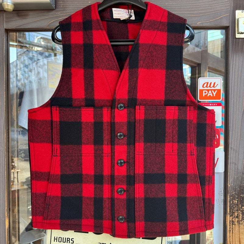 人気のマッキーノベストです。