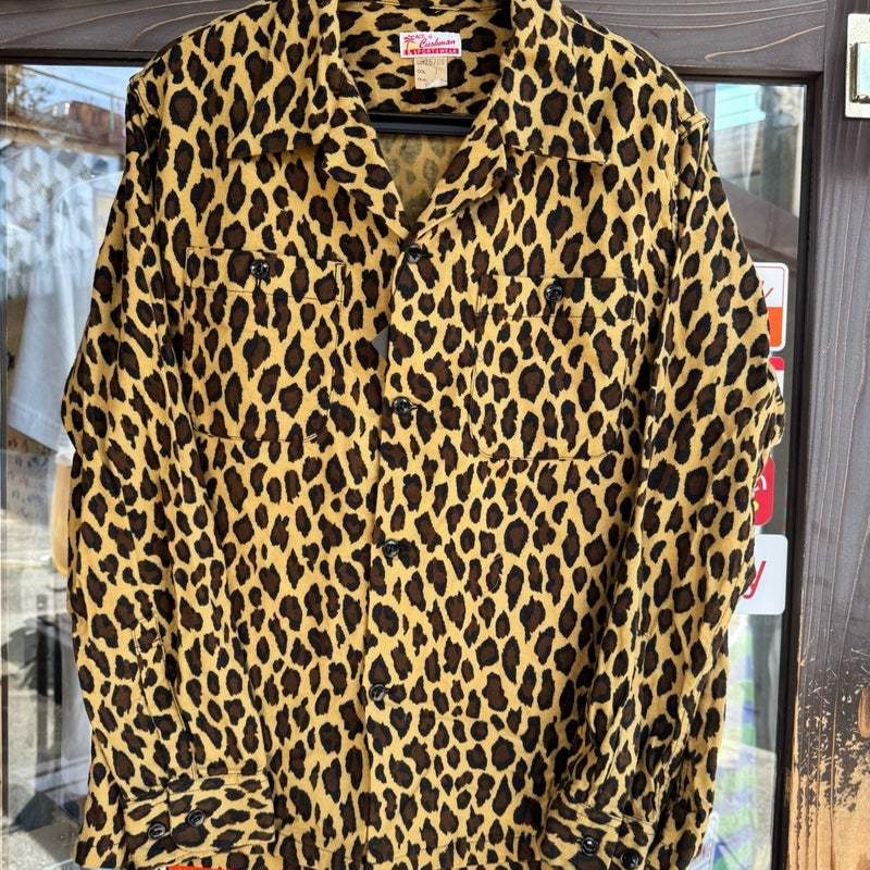 岐阜発の本格アメカジブランド、クッシュマンがリリースするヒョウ柄シャツです。