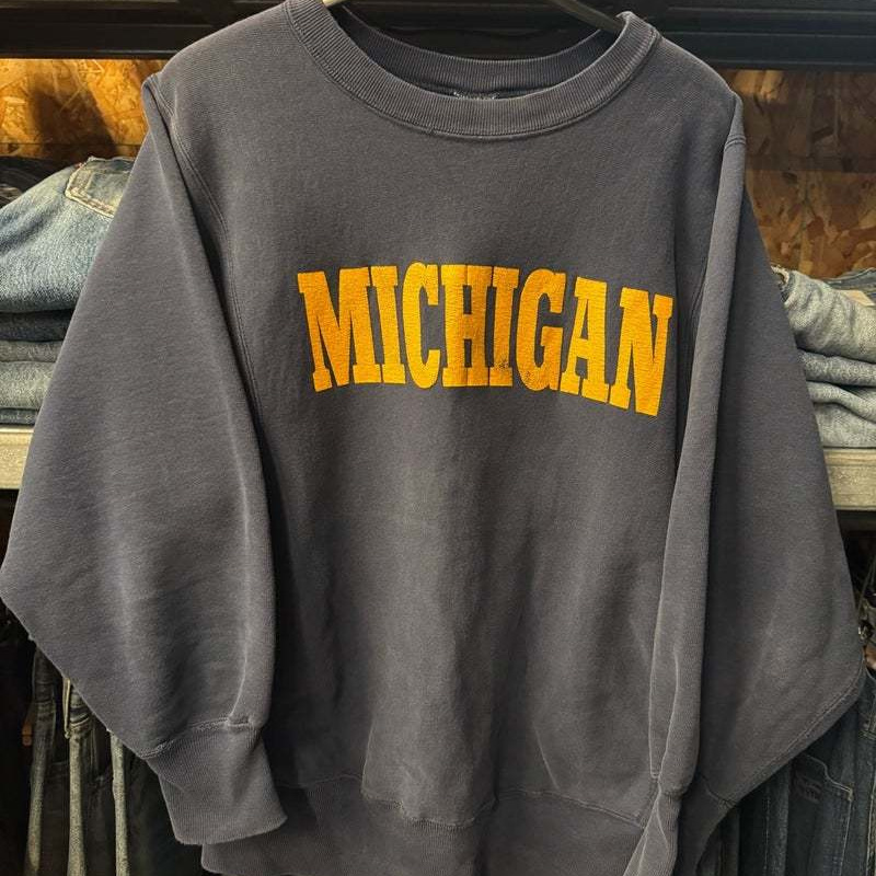 ヴィンテージ・古着・アメカジ専門店のヤード・ウェアハウスがお届けする、ヴィンテージウェア。アメリカ買付けヴィンテージ&オールドです。