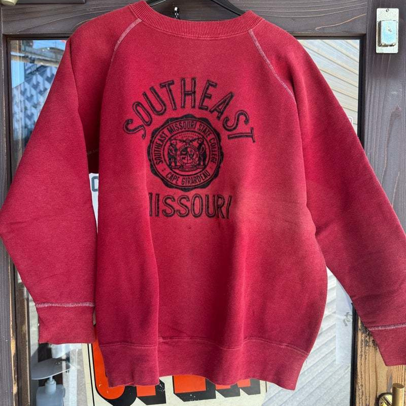 ヴィンテージ・古着・アメカジ専門店のヤード・ウェアハウスがお届けする、ヴィンテージウェア。アメリカ買付けヴィンテージ&オールドです。