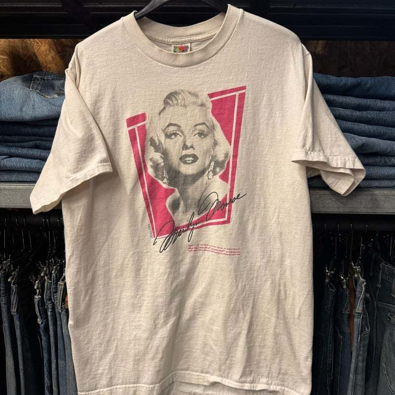 ヴィンテージ・古着・アメカジ専門店のヤード・ウェアハウスがお届けする、ヴィンテージウェア。アメリカ買付けヴィンテージ&オールドです。