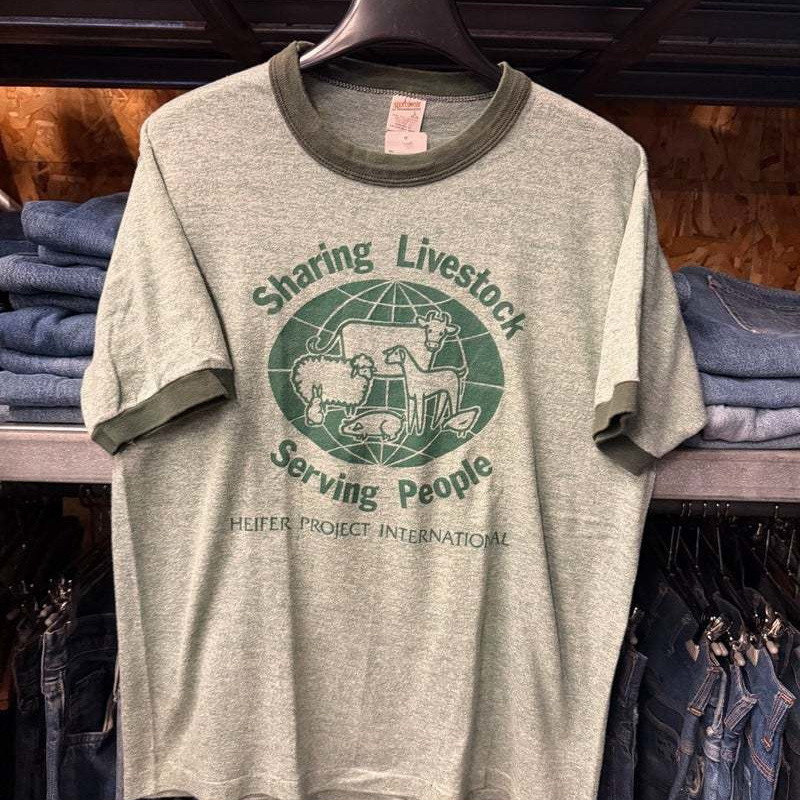 ヴィンテージ・古着・アメカジ専門店のヤード・ウェアハウスがお届けする、ヴィンテージウェア。アメリカ買付けヴィンテージ&オールドです。
