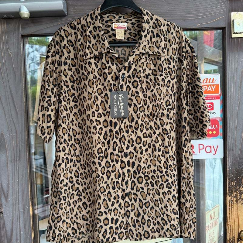 岐阜発の本格アメカジブランド、クッシュマンがリリースするヒョウ柄シャツです。