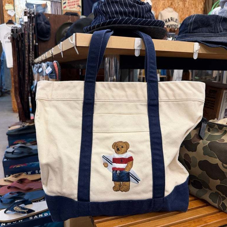 ヴィンテージ・古着・アメカジ専門店のヤード・ウェアハウスがお届けする、可愛いバッグです。